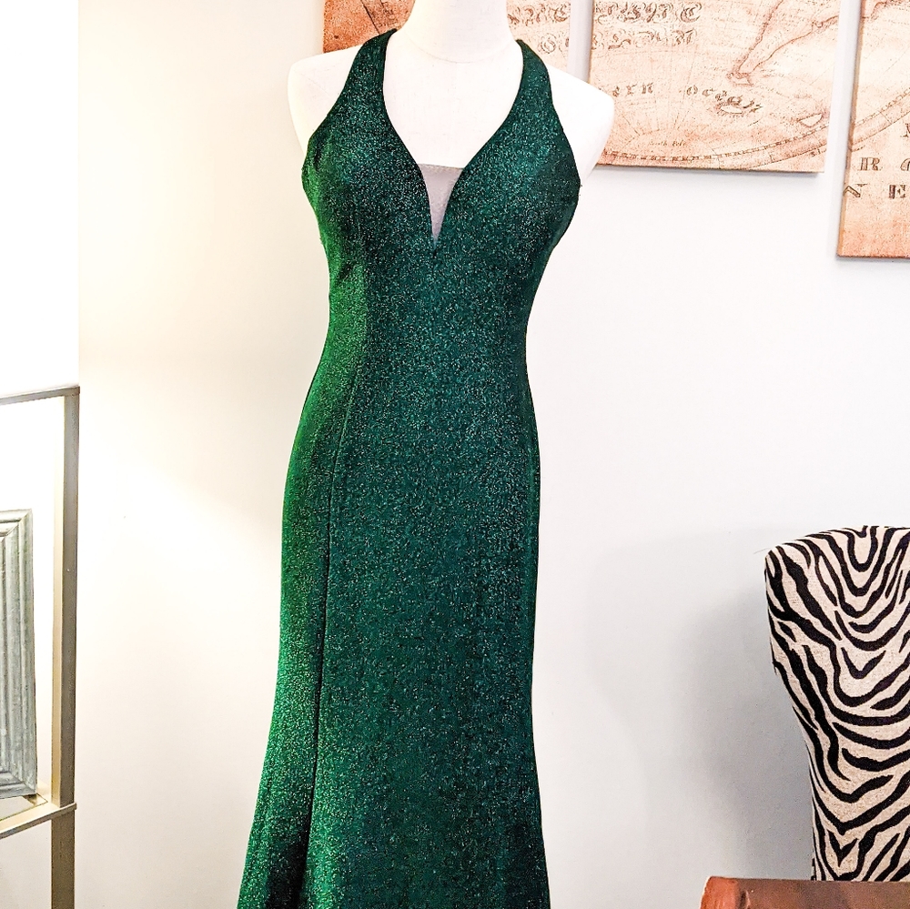Emerald Green "Dazzling Emerald City" Mermaid Gown - Picture 2 of 8